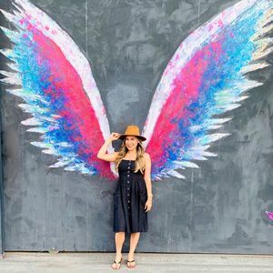 Meet your Posher, Eva